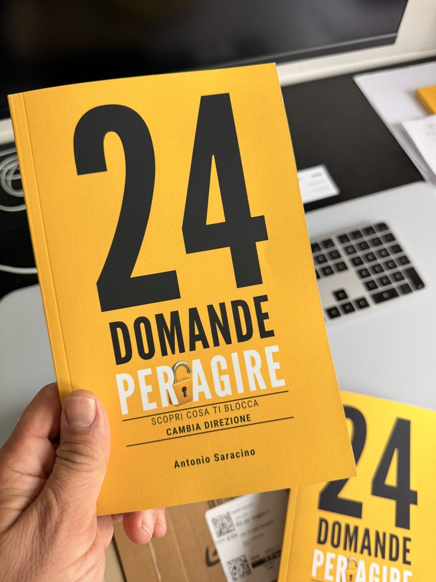 Copertina del libro 24 Domande per Agire di Antonio Saracino